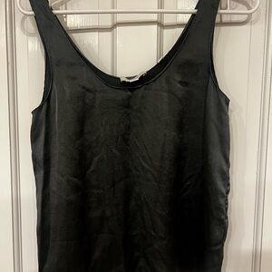 Vince. Gray Silk Sleeveless Women's Top
